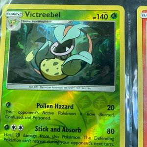 Victreebel Pokémon card